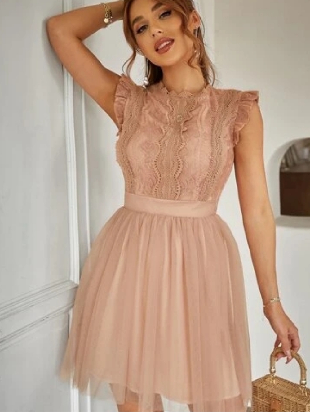 Lace & Tulle Sleeveless Dress in Blush